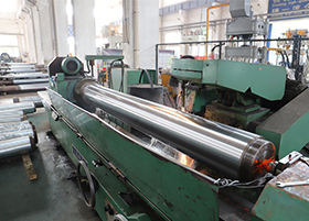 液壓機(jī)廠家車(chē)間展示