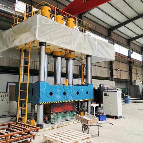 2000噸玻璃鋼淋浴房底座成型液壓機(jī)