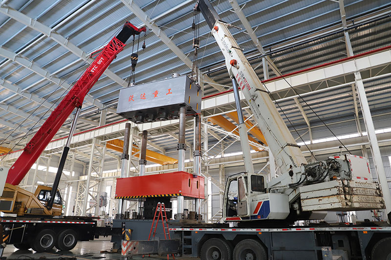 2500噸液壓機(jī)