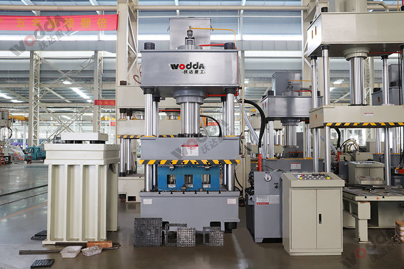 玻璃鋼成型液壓機(jī)315噸四柱液壓機(jī) 玻璃鋼成型液壓機(jī)315噸四柱液壓機(jī)