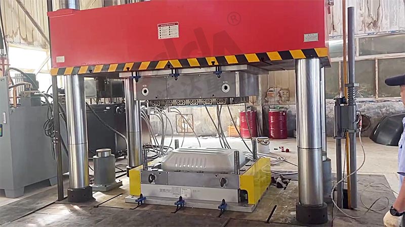 SMC汽車覆蓋件 SMC汽車覆蓋件