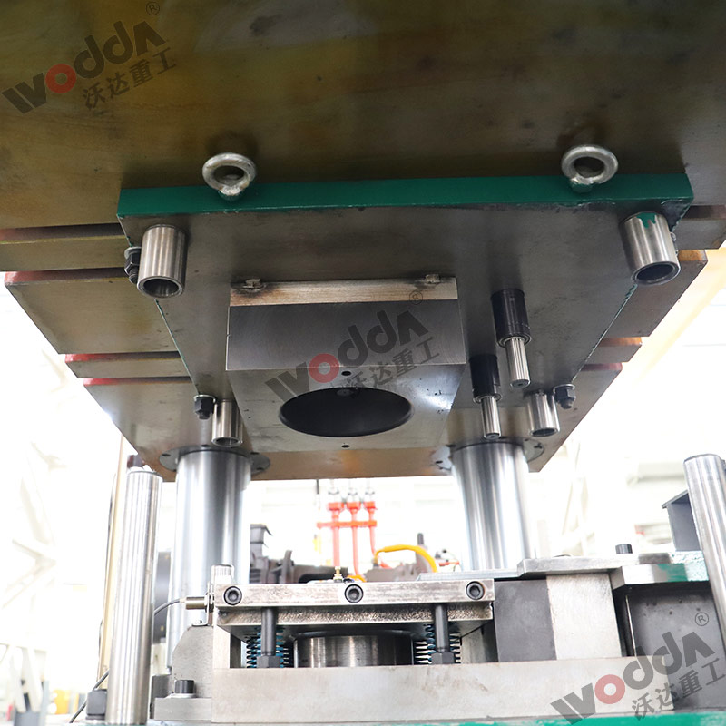 630噸錨桿托盤(pán)液壓機(jī)模具 630噸錨桿托盤(pán)液壓機(jī)模具