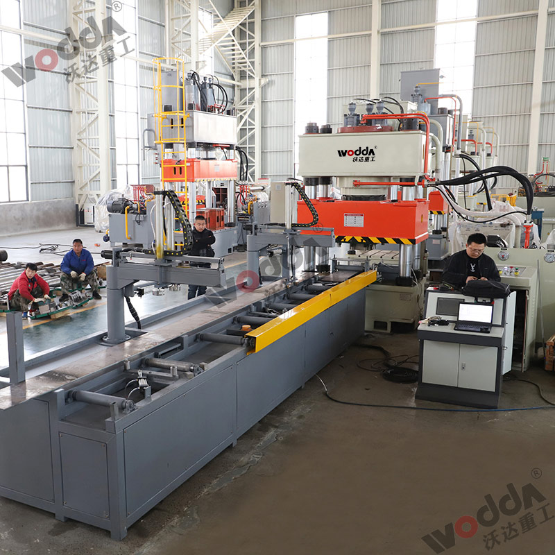 630噸錨桿托盤(pán)液壓機(jī) 630噸錨桿托盤(pán)液壓機(jī)