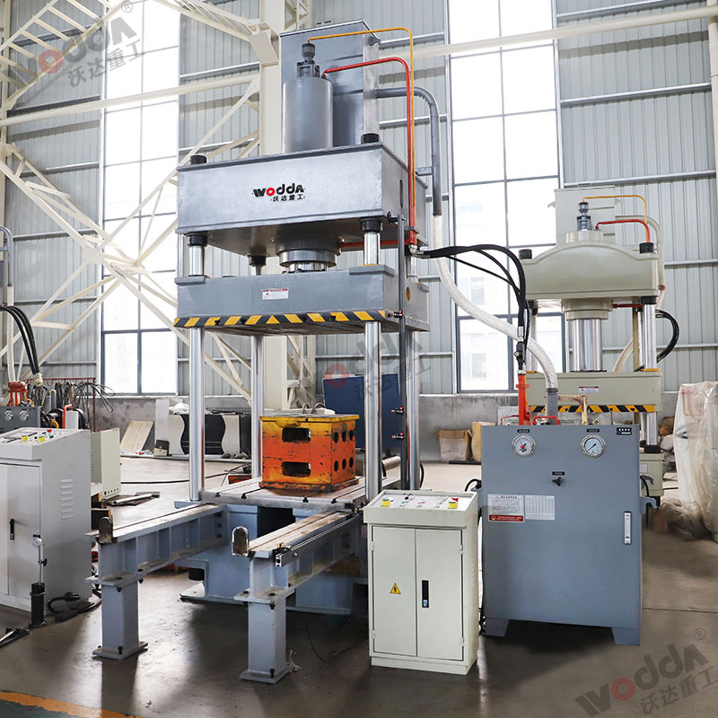 200噸四柱液壓機帶移動工作臺 200噸四柱液壓機帶移動工作臺