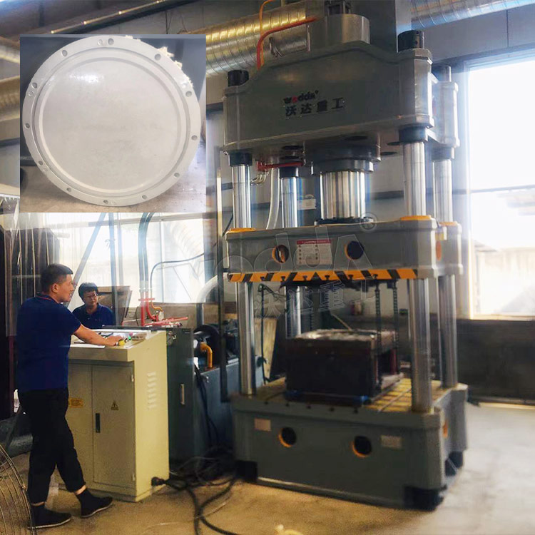 315噸玻璃鋼封頭液壓機(jī) 315噸玻璃鋼封頭液壓機(jī)