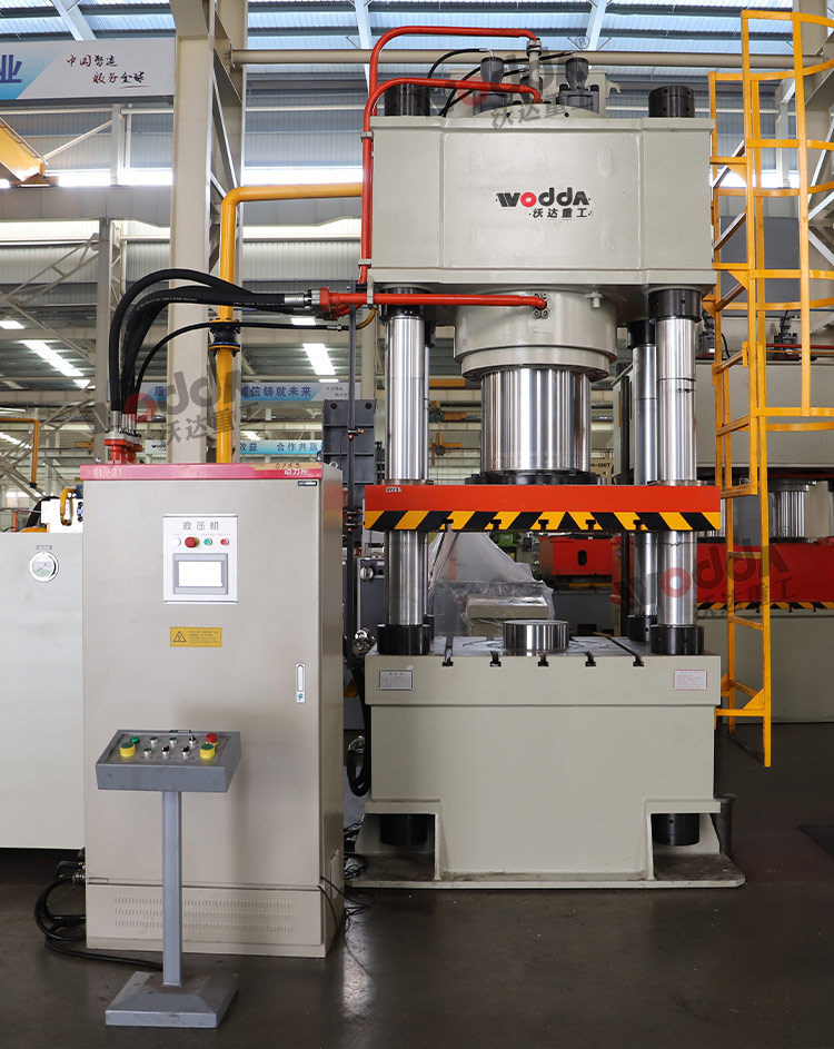 伺服800噸液壓機(jī) 伺服800噸液壓機(jī)