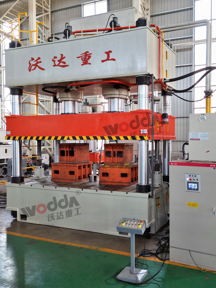 1000噸玻璃鋼水箱板成型液壓機