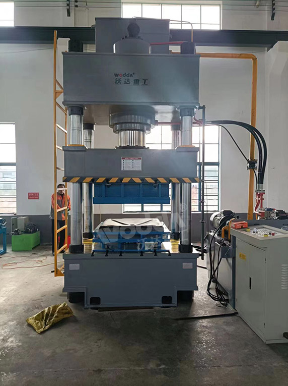 500噸四柱液壓機 500噸四柱液壓機