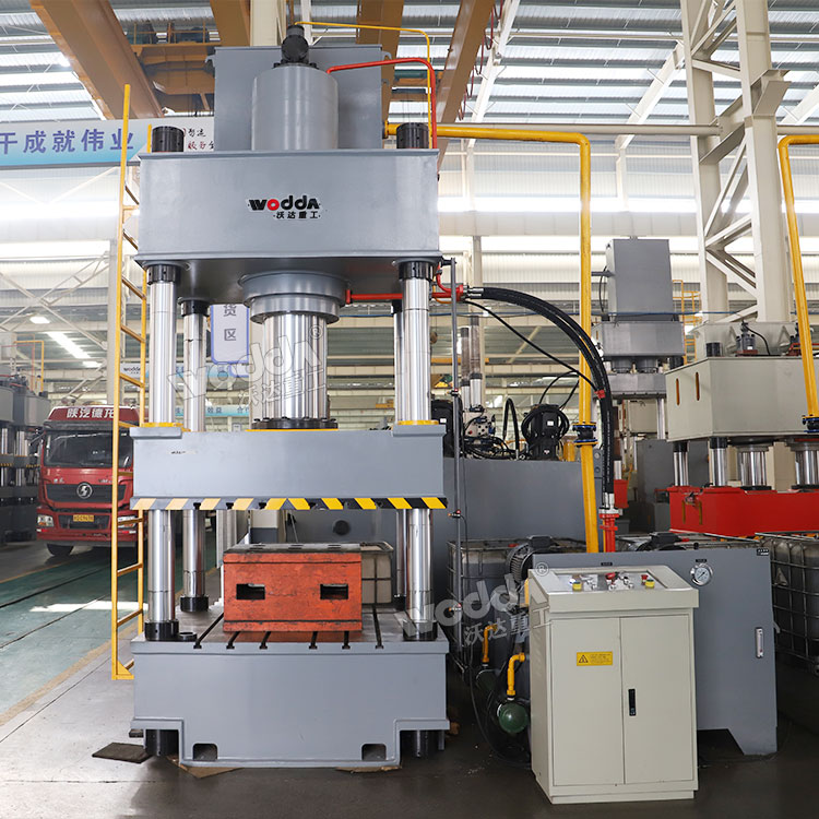 500噸三梁四柱液壓機 500噸三梁四柱液壓機