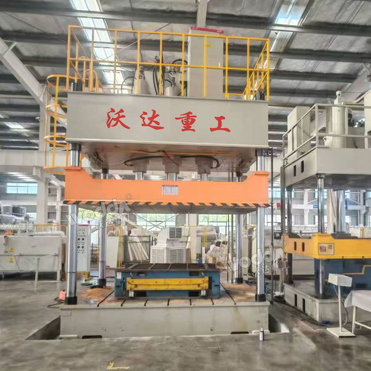 315噸汽車內飾件成型液壓機