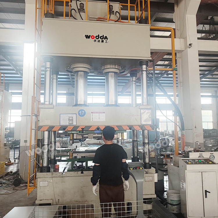 400噸洗衣機(jī)配件沖壓液壓機(jī)