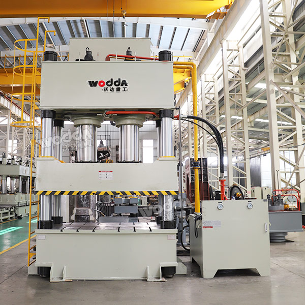 1000噸四柱油壓機