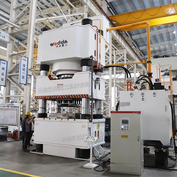 2500噸四柱液壓機(jī)沖壓鞍座 2500噸四柱液壓機(jī)沖壓鞍座