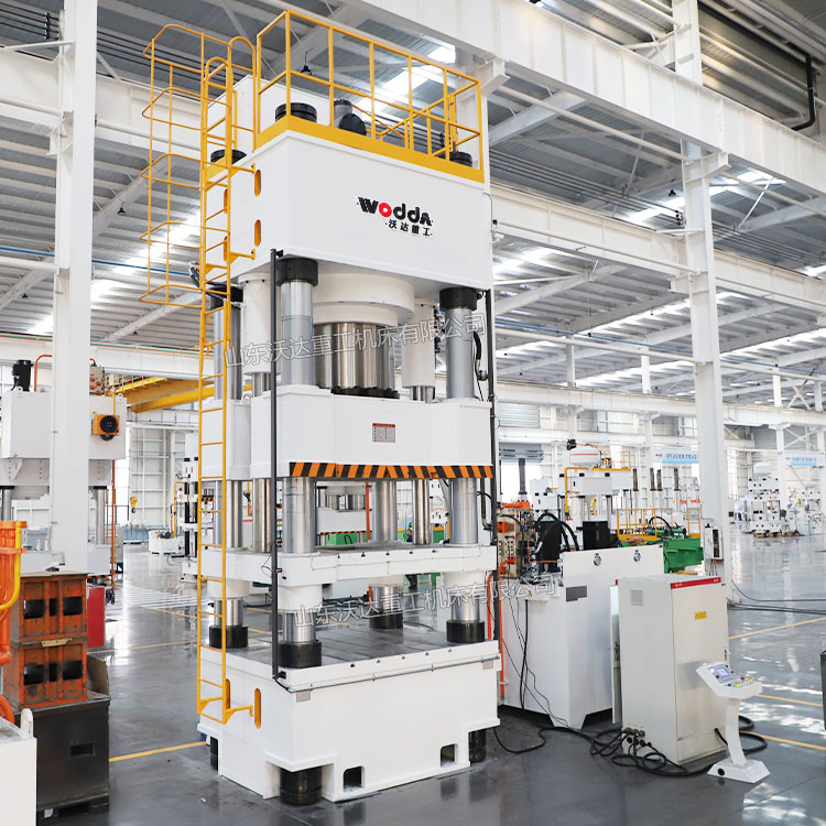 2000噸液壓機(jī)