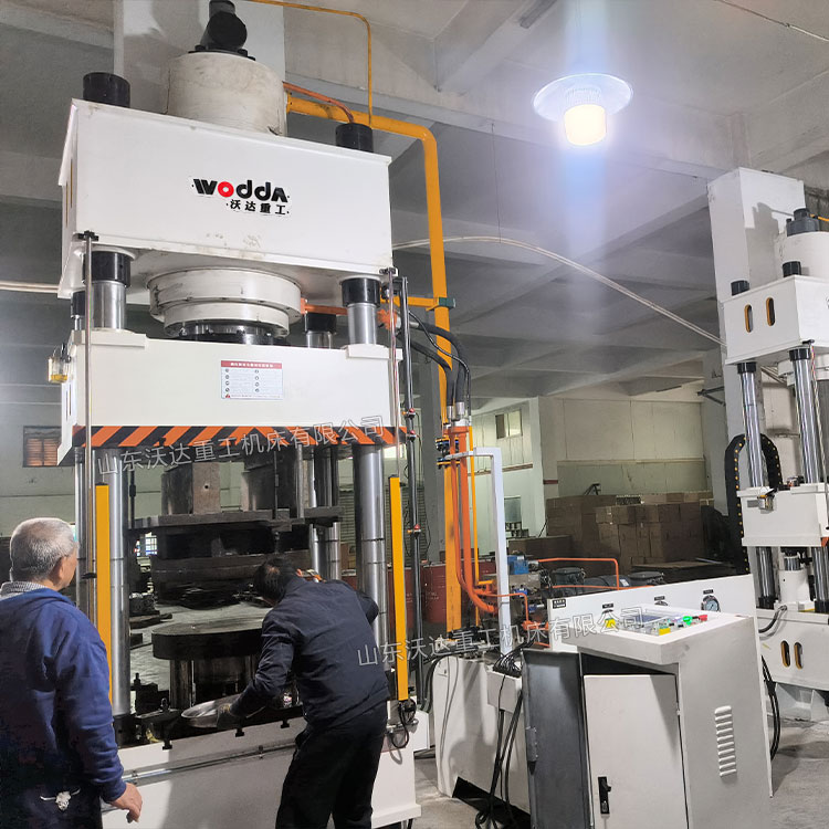 315噸四柱液壓機(jī)拉伸鋁鍋成型