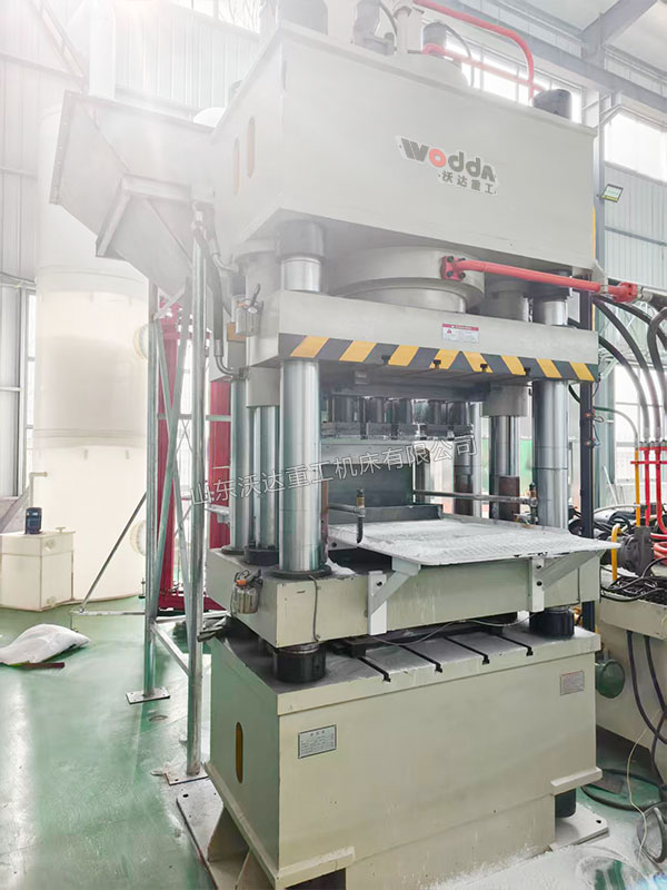 全自動粉末成型液壓機