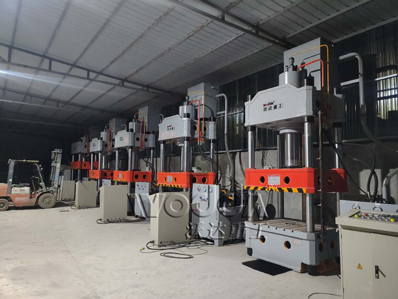 復合漏糞板液壓機