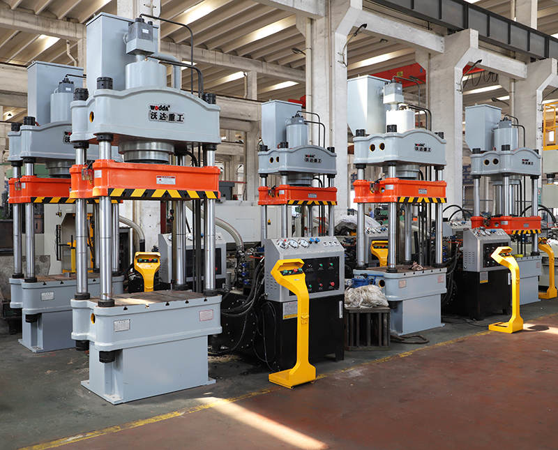 200噸四柱液壓機(jī)多少錢(qián)一臺(tái) 200噸四柱液壓機(jī)多少錢(qián)一臺(tái)